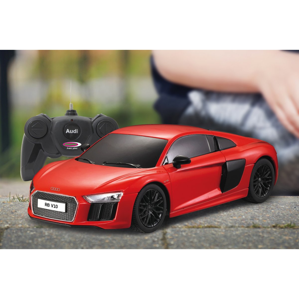 MASINA CU TELECOMANDA AUDI R8 ROSU CU SCARA 1 LA 24