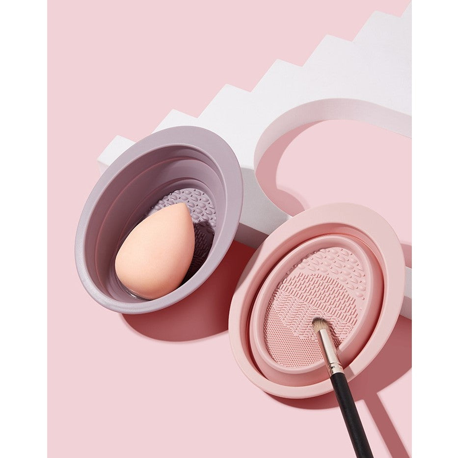 Accesoriu din silicon pentru curatarea accesoriilor makeup, pensule, buretei, 14.5 x 11,5 cm, 2 moduri de utilizare, pliabil, roz - vivimall.ro
