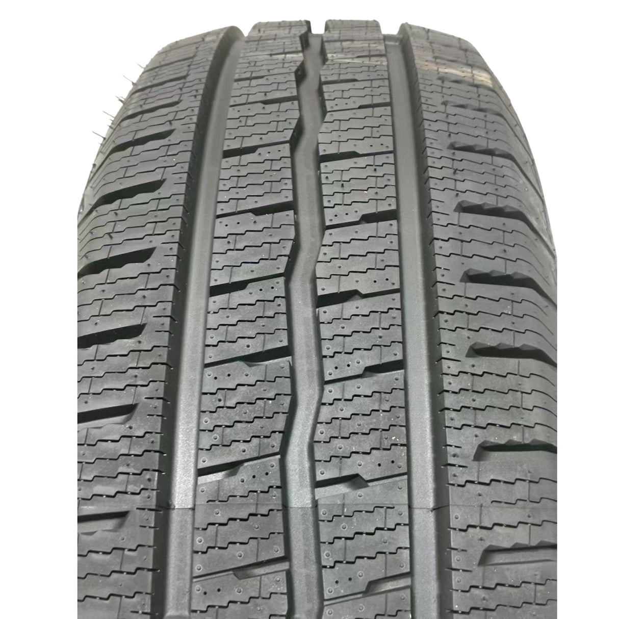 Anvelopa All Season LANVIGATOR WINTERGRIP VAN 195/70/R15 104/102 R, Aderenta Sporita pe Zapada si Umed, Confort si Durabilitate - vivimall.ro