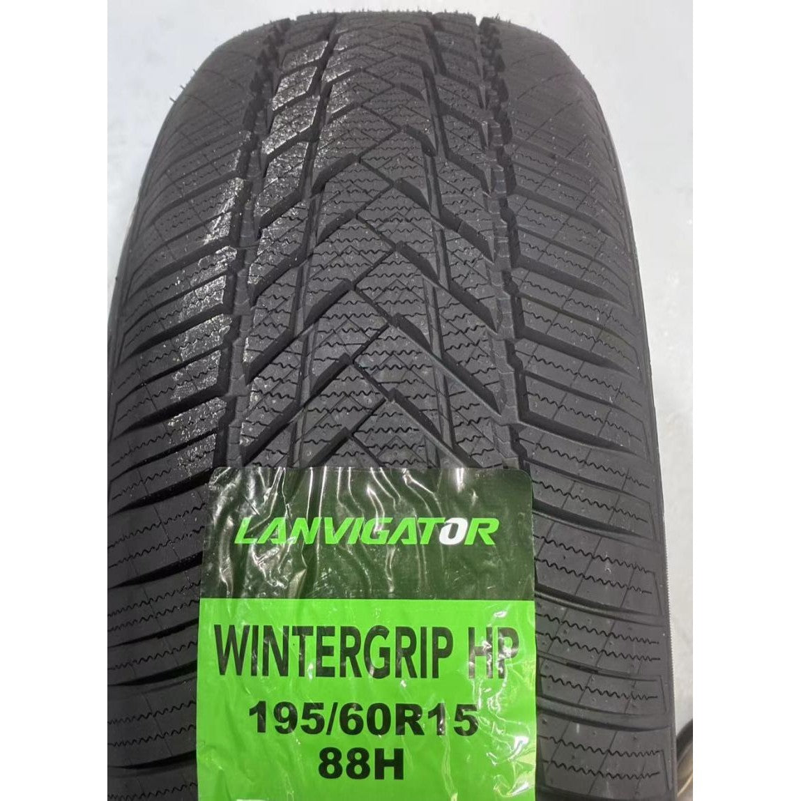 Anvelopa Iarna LANVIGATOR WINTERGRIP HP 195/60R15 88H, Aderenta Sporita pe Zapada si Umed, Confort si Durabilitate - vivimall.ro