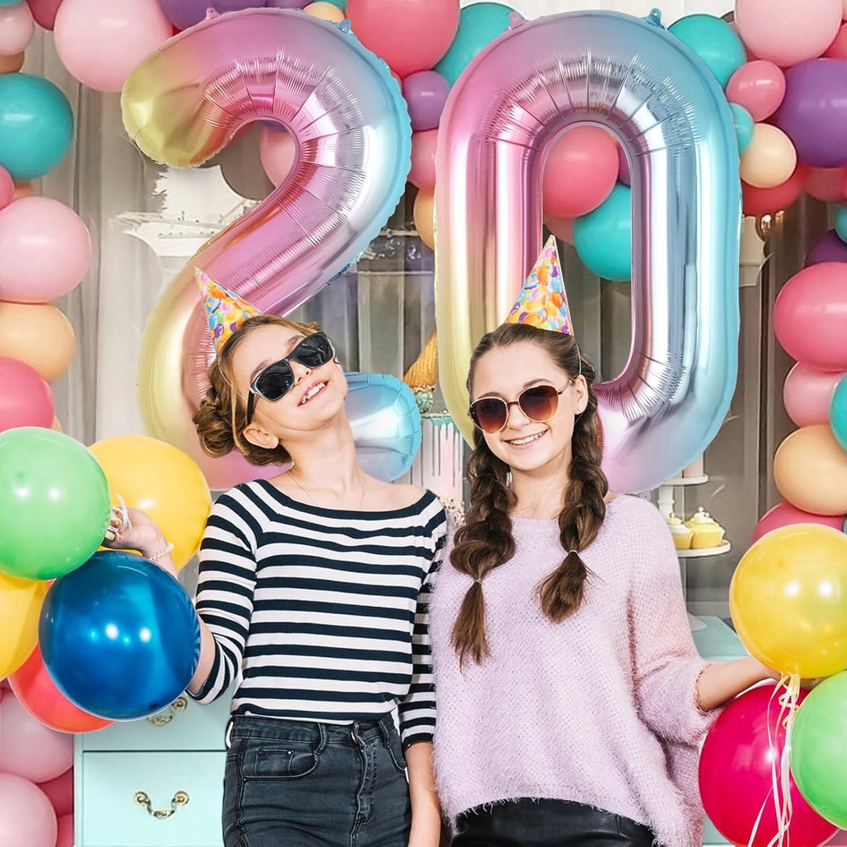 Balon din Folie Metalizata Vivimall, Figurina Cifra Gradient, Tema Aniversare 40 cm, Ambalaj Individual, Pai inclus, Umflare cu Aer sau Heliu, Multicolor, Cifra 2