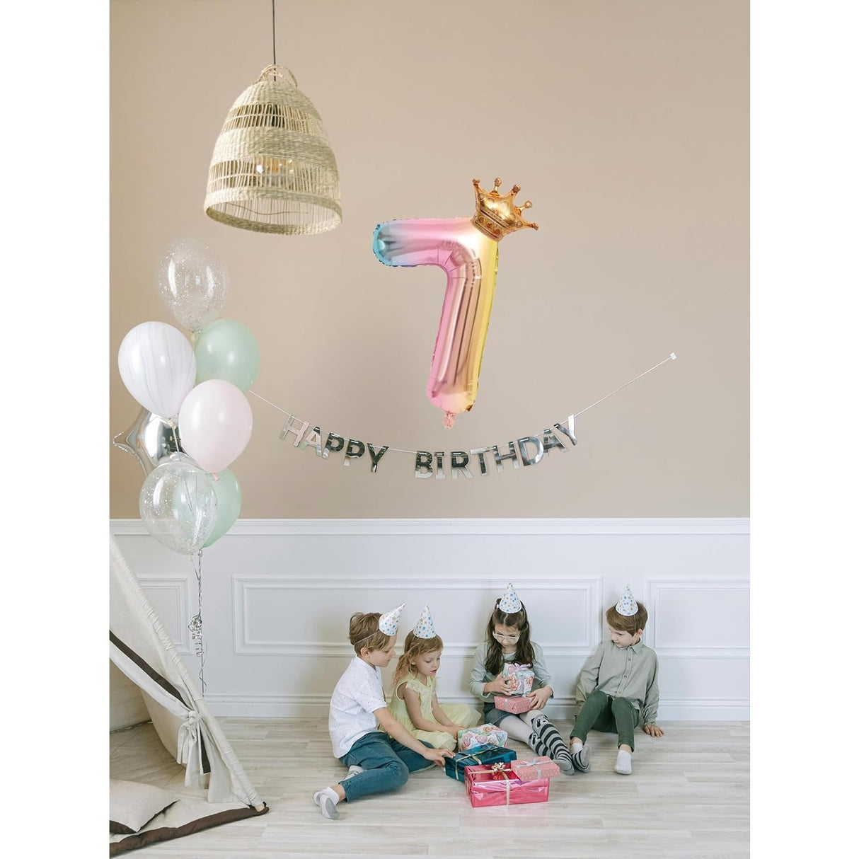 Balon din Folie Metalizata, Vivimall, Figurina Cifra Gradient, Tema Aniversare 80 cm, Ambalaj Individual, Pai inclus, Umflare cu Aer sau Heliu, Coronita, Cifra 7 - vivimall.ro