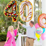 Balon din Folie Metalizata Vivimall, Figurina Cifra, Imprimeu Gogosi, Tema Aniversare 100 cm, Ambalaj Individual, Pai inclus, Umflare cu Aer sau Heliu, Multicolor, Cifra 0