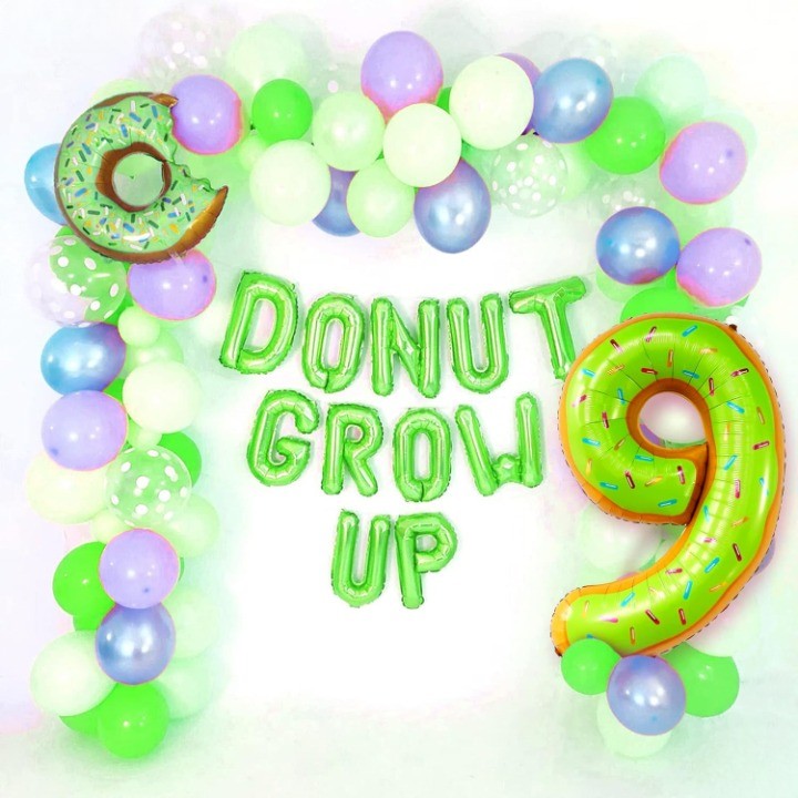 Balon din Folie Metalizata Vivimall, Figurina Cifra, Imprimeu Gogosi, Tema Aniversare 100 cm, Ambalaj Individual, Pai inclus, Umflare cu Aer sau Heliu, Multicolor, Cifra 9