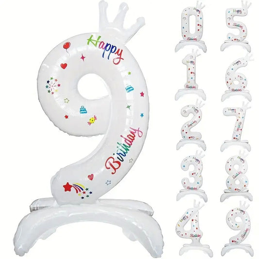 Balon din Folie Metalizata, Flippy, Figurina Cifra, Model 9 cu Happy Birthday Scris, Tema Aniversare 81 cm, Ambalaj Individual, Pai Inclus, Umflare cu Aer sau Heliu, Alb