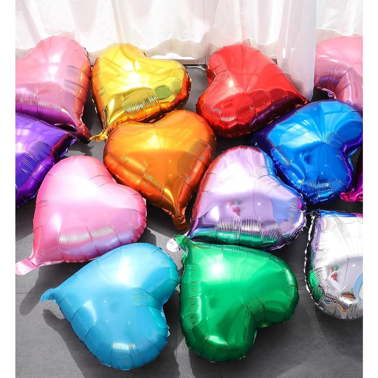 Balon Din Folie Metalizata, Figurina Inimioara, Model Simplu, Tematica Iubire, 40 Cm, Ambalaj Individual, Pai Inclus, Umflare Cu Aer Sau Heliu,