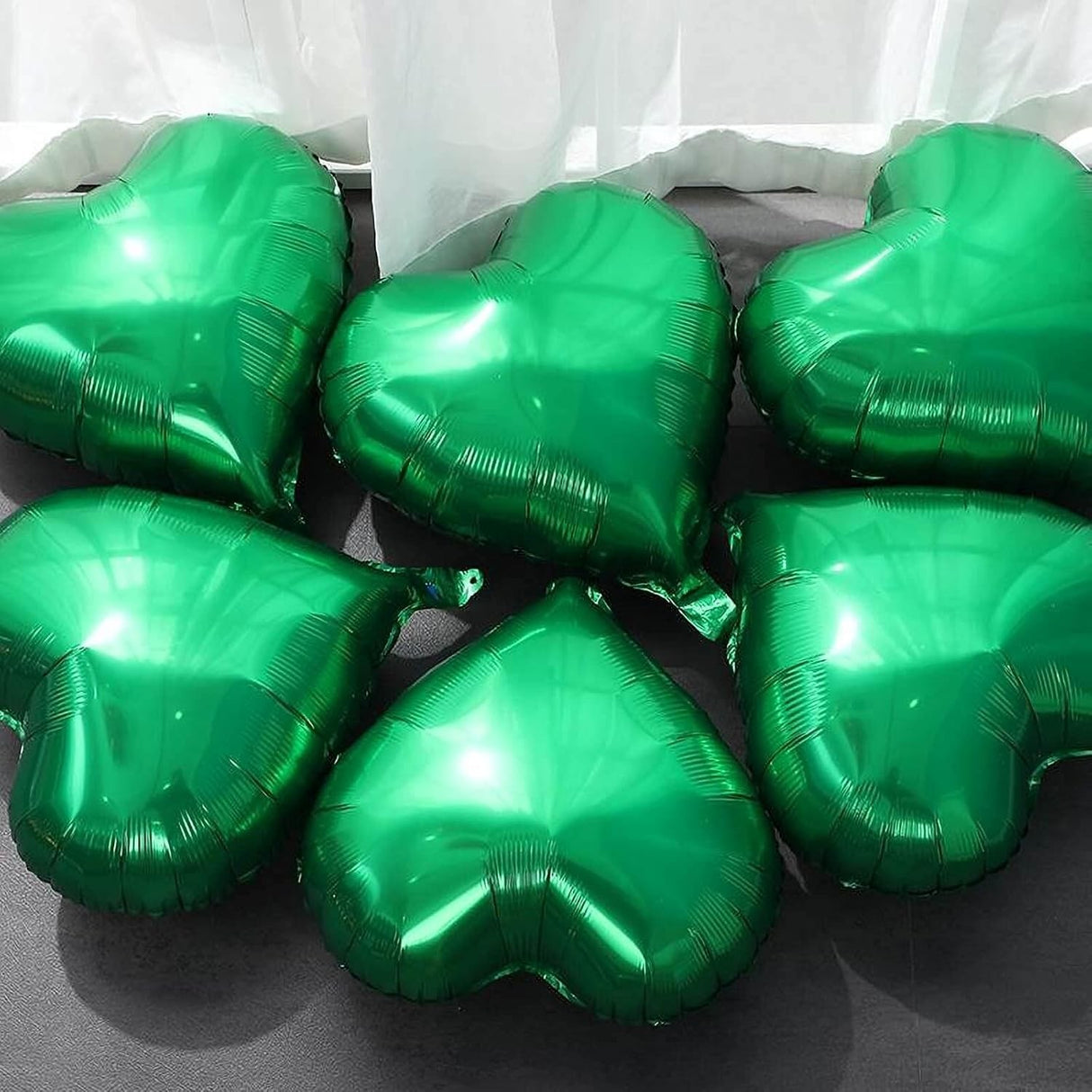 Balon Din Folie Metalizata, Figurina Inimioara, Model Simplu, Tematica Iubire, 40 Cm, Ambalaj Individual, Pai Inclus, Umflare Cu Aer Sau Heliu,