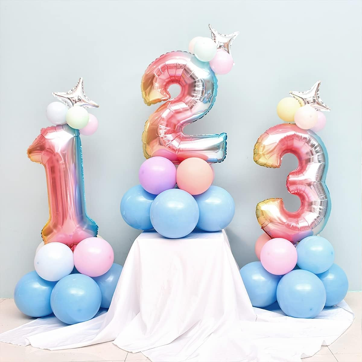 Balon din Folie Metalizata Gradient Vivimall, Figurina Cifra, Tema Aniversare 100 cm, Ambalaj Individual, Pai inclus, Umflare cu Aer sau Heliu, Multicolor, Cifra 3