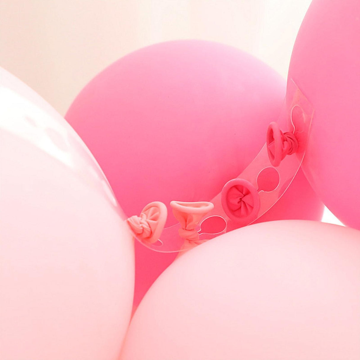 Banda Transparenta pentru Prinderea Baloanelor, Flippy, din PVC, 5 m, Gauri Duble, Transparent