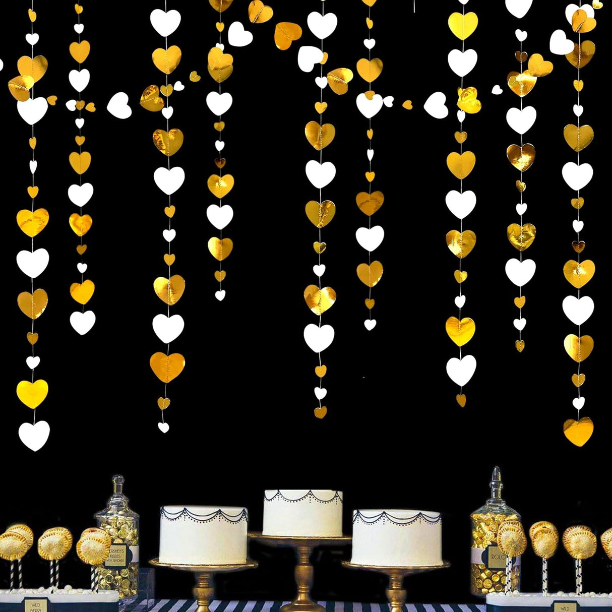 Banner Cu Inimioare, Tip Franjuri, 4 M, Rola De Ata Inclusa, /Alb - vivimall.ro
