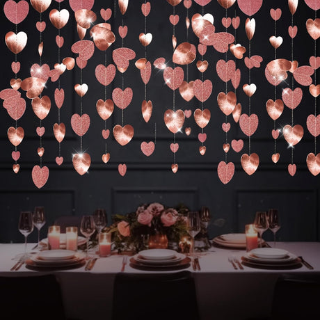 Banner cu Inimioare, Vivimall, Tip Franjuri, 4 m, Rola de Ata Inclusa, Roz cu Sclipici - vivimall.ro