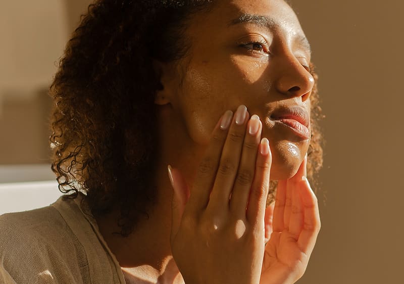 Tulipán Negro — Gel de duș Bumbac și Talc, 650 ml - vivimall.ro