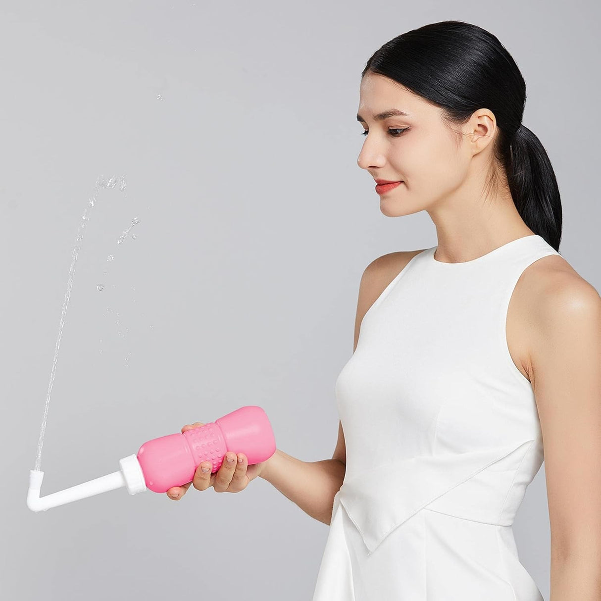 Bideu Portabil Pentru Igiena Intima, Pentru Postpartum/ Postoperator, 450 Ml, Cu Capac Si Husa Galbena, 29.5X7 Cm, Culoare Recipient - vivimall.ro