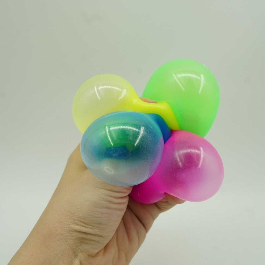 Bila Luminoasa Squishy ball, Lipicioasa, Anti-stress, Model mixt - vivimall.ro