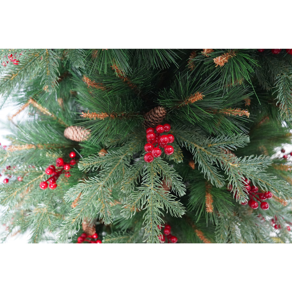 Brad Artificial de Craciun Bogat, Decorat cu Conuri Pin Rosii, pentru Interior/Exterior, Inaltime 120 cm, Vivimall, Verde, suport metalic inclus