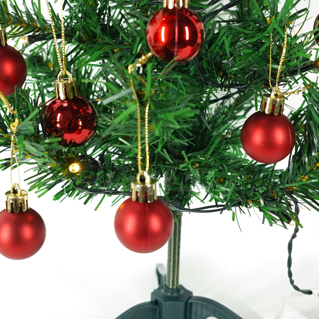 Brad Artificial Impodobit, 60 Cm, Suport Plastic Cu Instalatie Luminoasa 20 Led + 20 Globuri Rosii Incluse - vivimall.ro