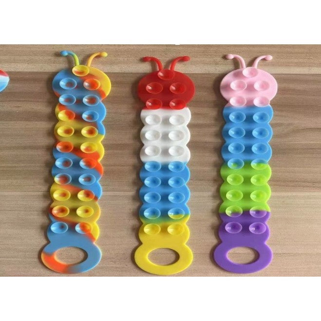 Jucarii interactive modele si culori mixte