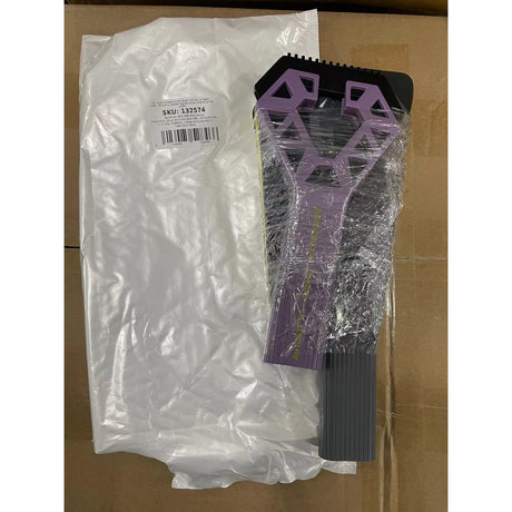 Racleta Auto pentru Zapada cu Doua Capete, Vivimall, Universala, Deszapezire Masina, cu Maner, Ergonomica, Detasabila, pentru Geamuri si Caroserie, Usor de Utilizat, 61x12.5 cm, Mov - vivimall.ro