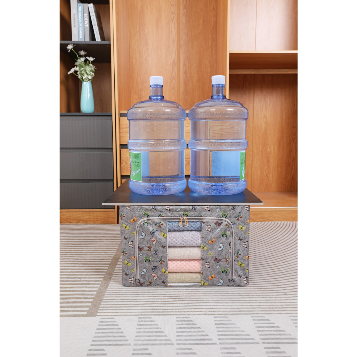 Cutie Depozitare, Vivimall, 66L, din Material Textil, 50 x 40 x 33 cm, pentru Haine si Lenjerii, Model Fluturasi, Gri Inchis - vivimall.ro