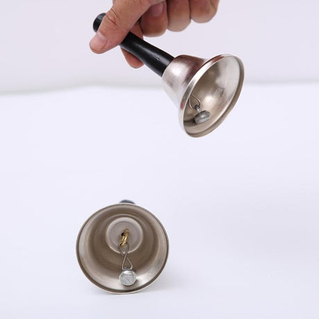 Clopotel De Craciun Metalic, Maner Din Lemn, Circumferinta 6.5 Cm, Lungime 12 Cm - vivimall.ro