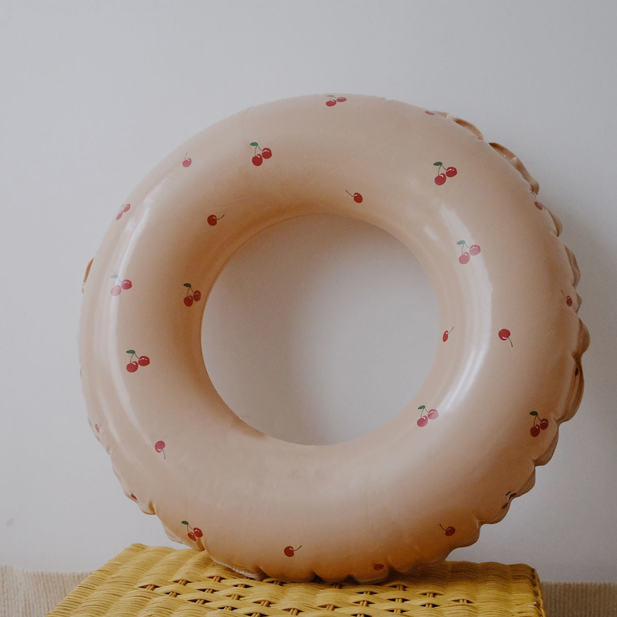 Colac De Inot Gonflabil Pentru Copii, Portocaliu, Model Cu Cirese, Diametru 66 Cm - vivimall.ro
