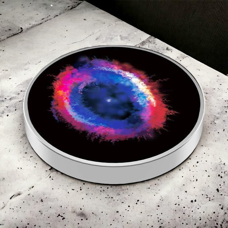 Spinner giroscopic Flippy Galaxy in Eridanus ținut în mână, perspectivă lifestyle, compact