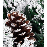 Coronita Pentru Craciun Diametru 20 Cm, Din Brad Artificial, Decorata Cu Conuri Si Merisoare, Inzapezit, /Alb