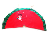 Covoras pentru Bradul de Craciun, Flippy, din Tesatura Pufoasa, cu Fundite de Prindere, Model Mos Craciun, Rosu/ Verde, Diametru 90 cm - vivimall.ro