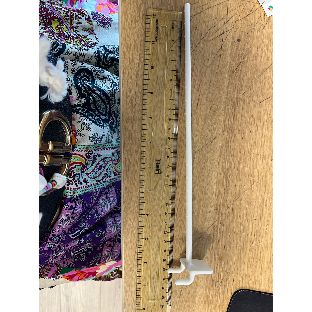 Cuie plastic 25.5 CM - vivimall.ro