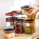 Cutii de Depozitare Alimente, Vivimall, Set din 5 Cuti de tip Container, Recipiente pentru Cereale in Bucatarie,- Transparente cu Capac Negru - vivimall.ro