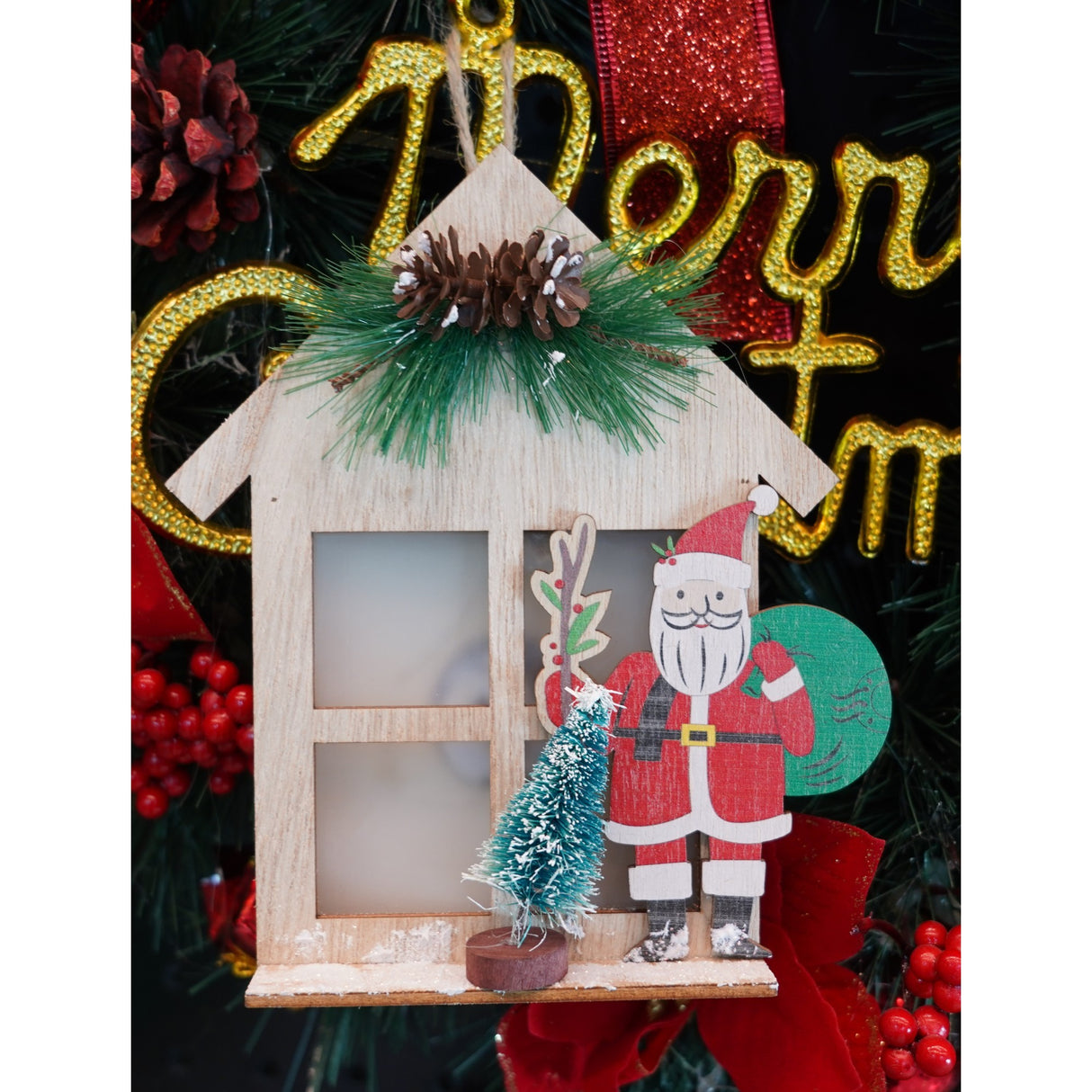 Decoratiune Luminoasa, Mos Craciun, Lungime: 13 Cm, Latime: 5 Cm, Inaltime: 17 Cm, Lemn, Interior/Exterior