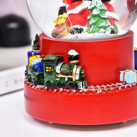 Decoratiune Muzicala Glob Cu Zapada, Cu Lumini Si Muzica, Mos Craciun, Cu Trenulet 13.5 Cm