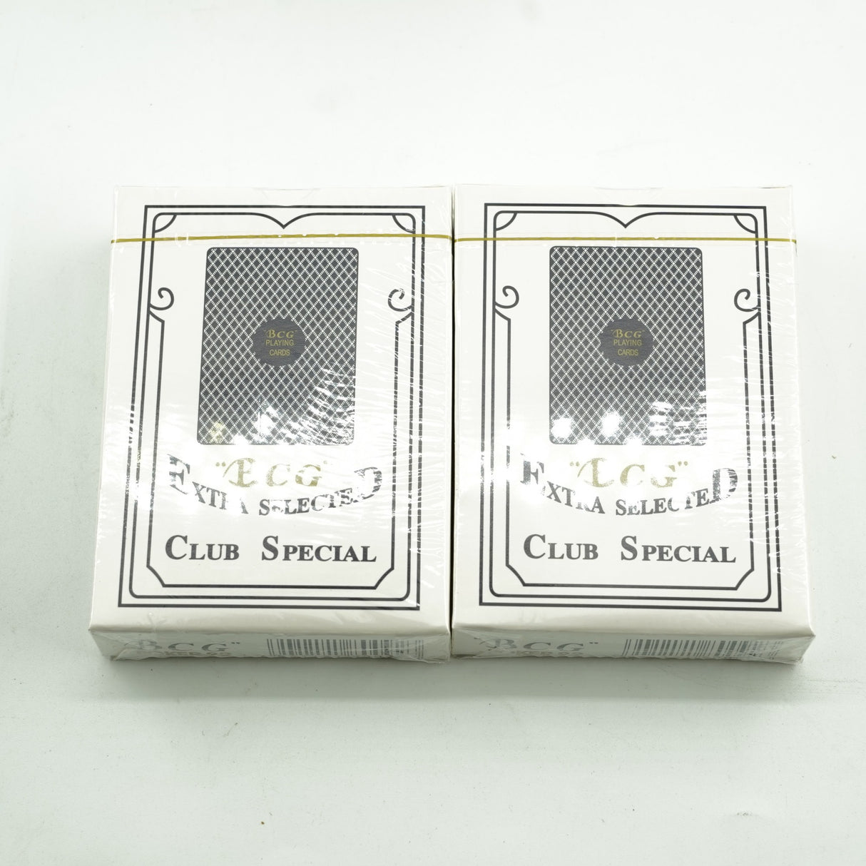 Set de Poker Complex cu 200 de jetoane Vivimall, Include 2 seturi de carti, Texas Hold`em set, portabil, cutie depozitare