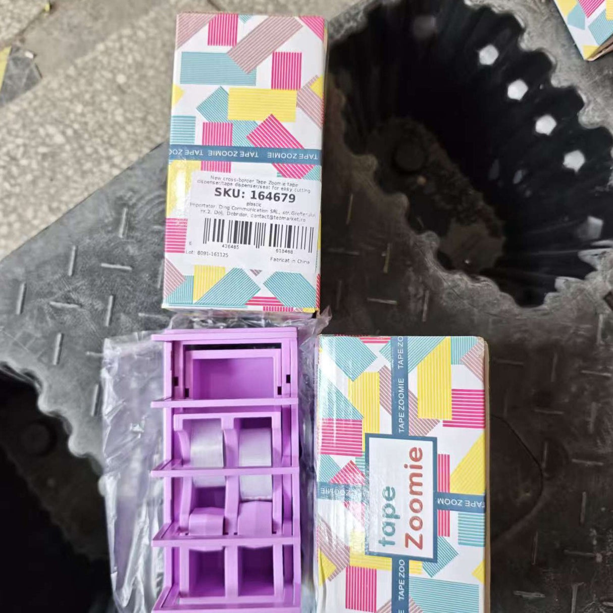 Dispenser de Banda Adeziva, Vivimall, Suport pentru Banda Adeziva pentru Birou, Scoala, din Plastic, 15,5 x 7,7 x 7,4 cm, Violet - vivimall.ro