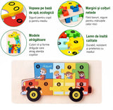 Puzzle lemn Flippy autobuz școlar desfăcut, toate cele 11 piese așezate individual pe fundal alb