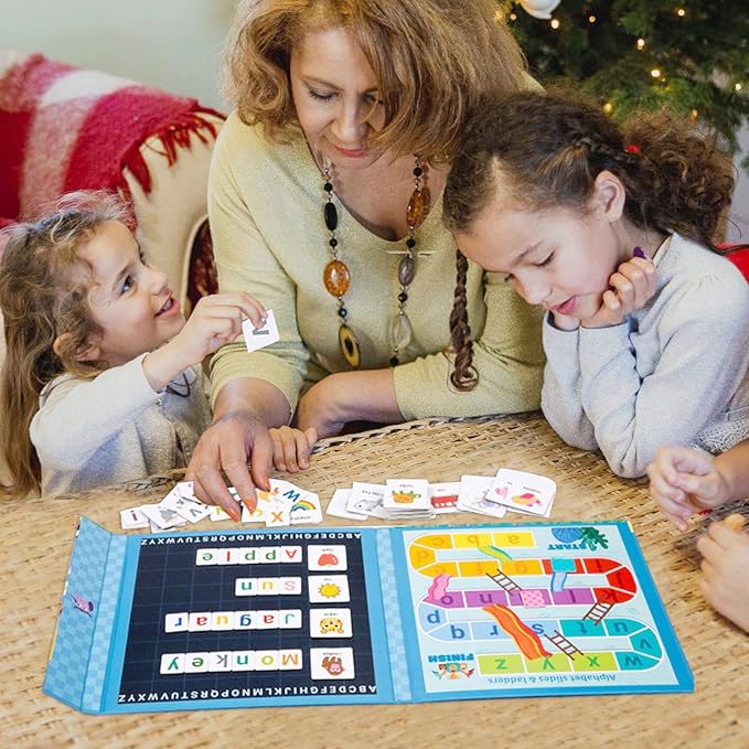 Set complet carte magnetică Flippy alfabet englez, toate piesele magnetice afișate, multicolor