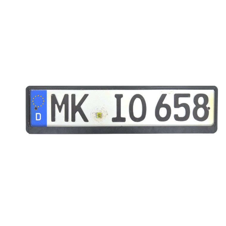 Ramă neagră pentru plăcuță înmatriculare Flippy XC-W341, standard european, vedere din față