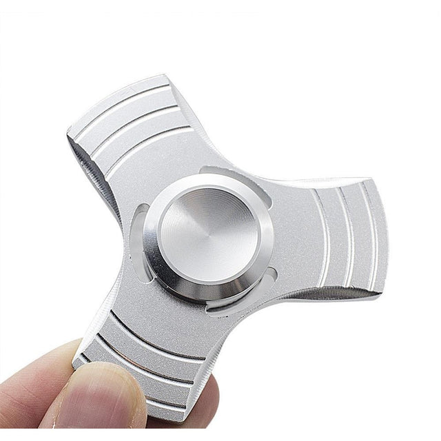 Fidget Spinner Jucarie Antistres De Metal Cu Orificii Argintiu 1 - vivimall.ro
