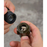 Kit supravieturie Vivimall, Fluier multifunctional 7 in 1, pentru drumetii, hiking, lupa, fluier, termometru, depozitare pastile, busola, din material ABS, cu snur,  9,7 x 2,8 cm, verde - vivimall.ro