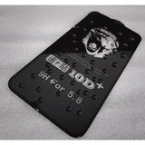 Detaliu folie protecție iPhone 15 Plus, rezistență 9H, tratament oleofob și anti-amprentă, unghi lateral