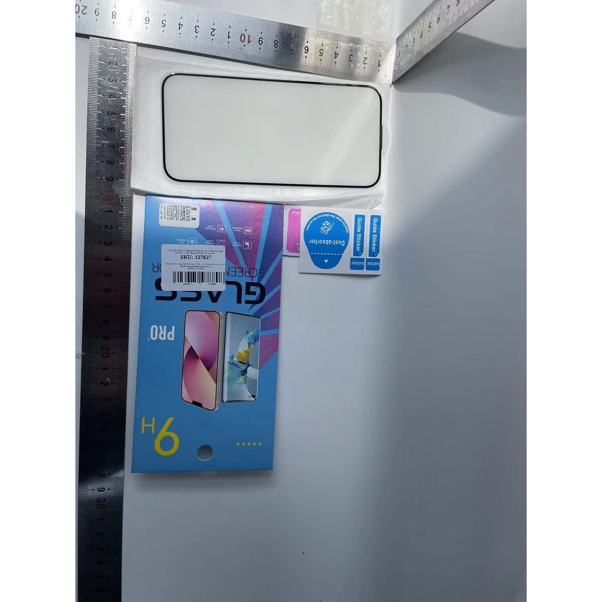Cutie și accesorii incluse folie protecție iPhone 15 Full Cover, margini negre, Tempered Glass 6D