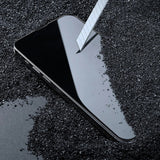 Aplicare folie sticlă securizată Full Glue pe ecran iPhone 16, margini negre, kit montaj inclus