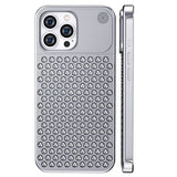 Husă iPhone 15 Pro din aliaj de aluminiu argintiu cu structură de răcire 3D, vedere frontală