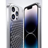 Husa Aromaterapia Compatibila cu iPhone 15 Pro Max, Vivimall, Antisoc, Antizgariere, Protectie Camera si Supraincalzire, din Aliaj de Aluminiu, Argintiu - vivimall.ro