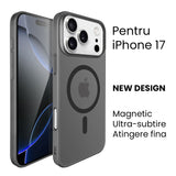 Husă iPhone 17 neagră din PC cu tehnologie MagSafe, vedere din spate