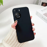 Detaliu căptușeală microfibră interioară husă silicon lichid Huawei P60 Pro, protecție zgârieturi