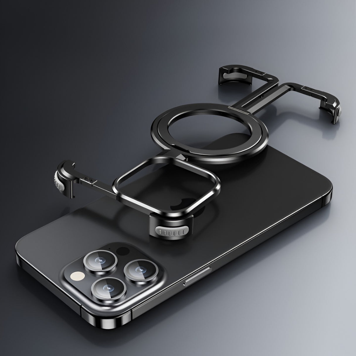 Detaliu colțuri antisoc husă aluminiu iPhone 15 Pro Max MagSafe, protecție la impact