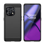 Husă protecție OnePlus 11 din silicon moale negru, detaliu insert carbon, vedere spate