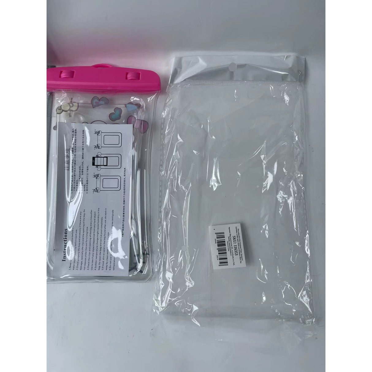 Husa subacvatica Kids Waterproof Flippy, Snowproof, Universala, cu Snur, pentru telefon sau documente, Bears, Roz - vivimall.ro