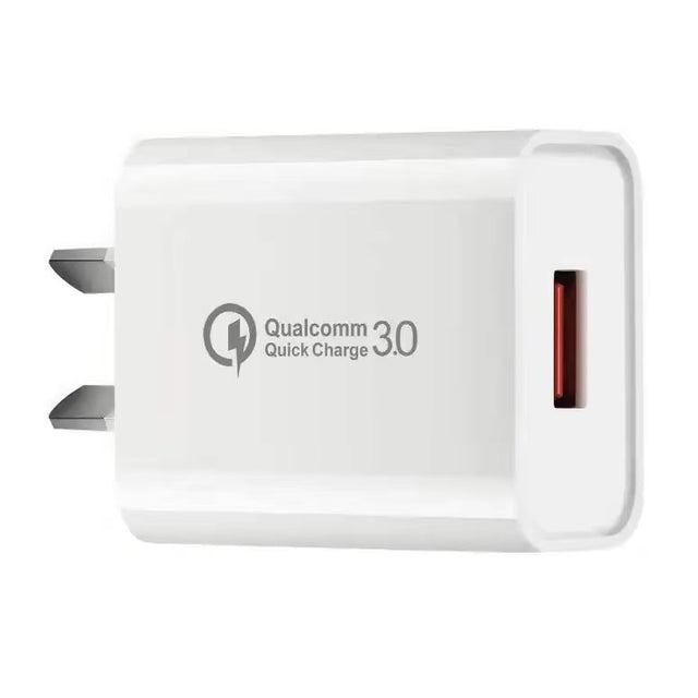 Încărcător rețea Vivimall Fast Charge QC 3.0, 18W, 5V/3A, design alb compact, vedere frontală